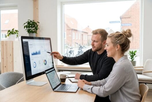 Skandinavisk webbureau-team arbejder med digitale løsninger i hvidbjerg (7790)